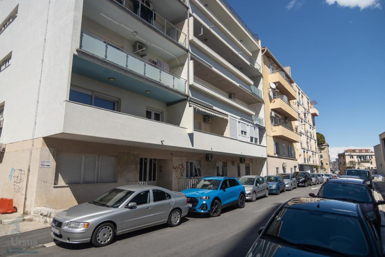 Mina Apartment Split